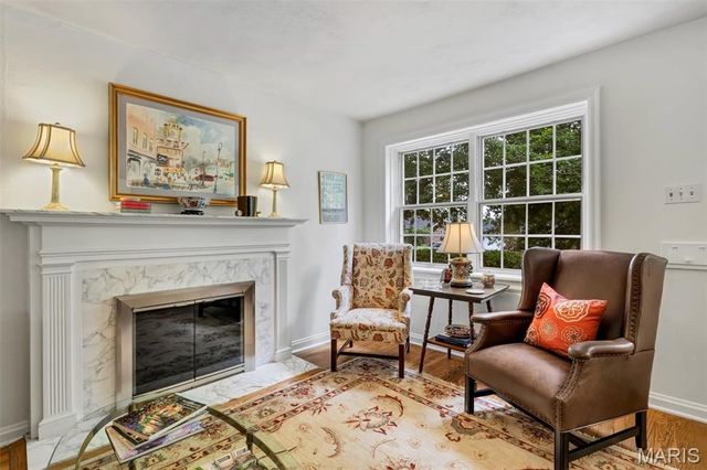5949 Highfield Road, St Louis, MO 63109