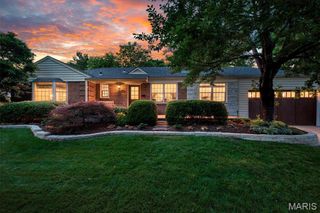 5949 Highfield Road, St Louis, MO 63109