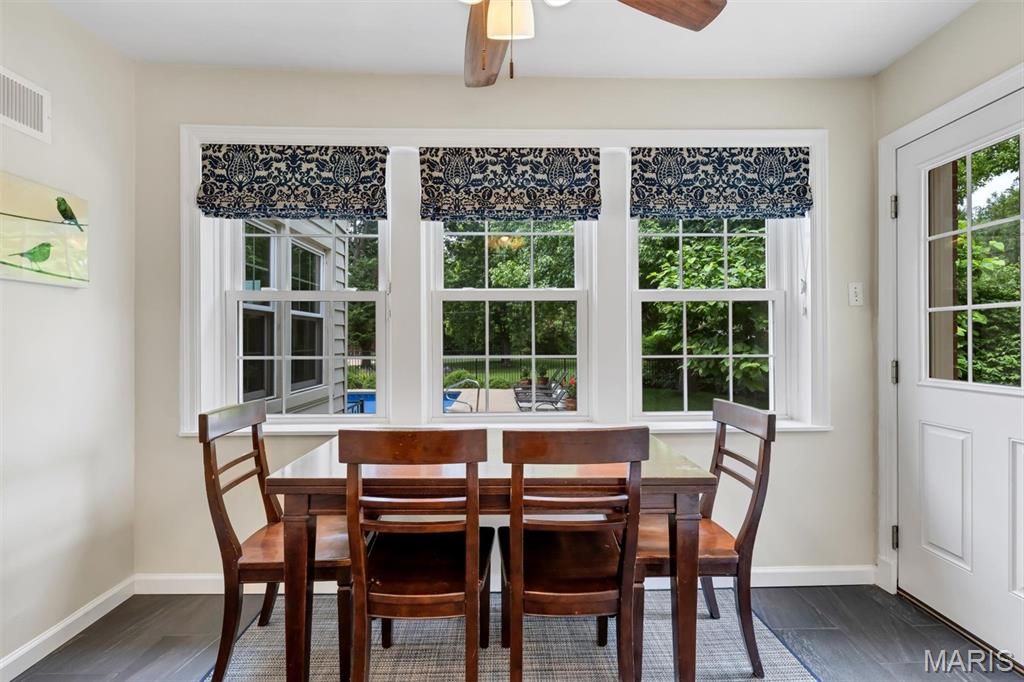 Image 19 of property listing at 5949 Highfield Road, St Louis, MO 63109