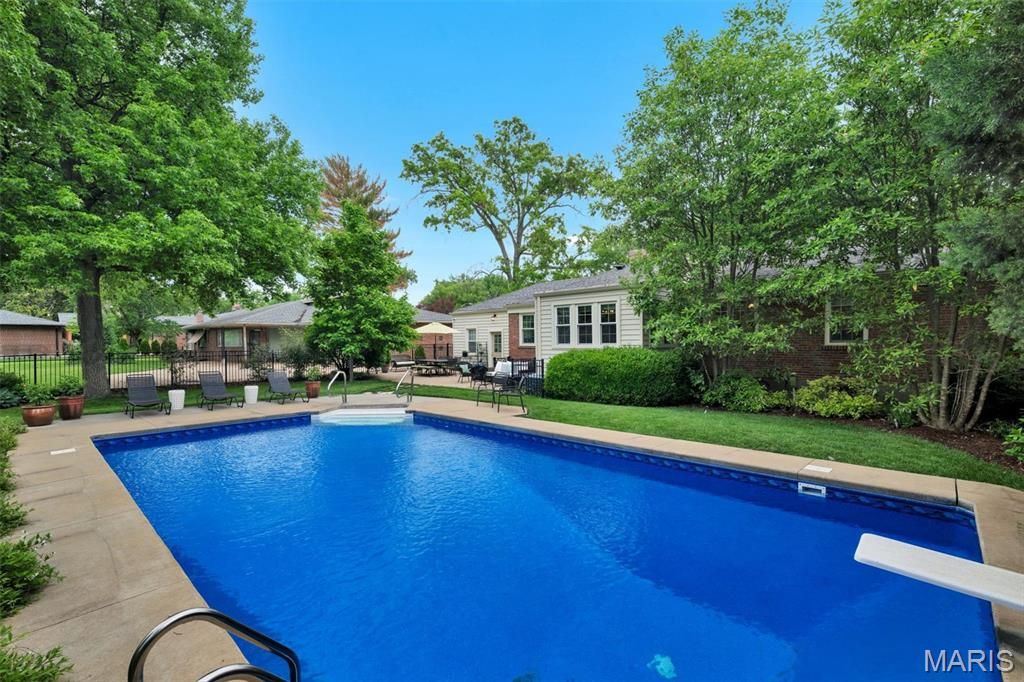 Image 61 of property listing at 5949 Highfield Road, St Louis, MO 63109