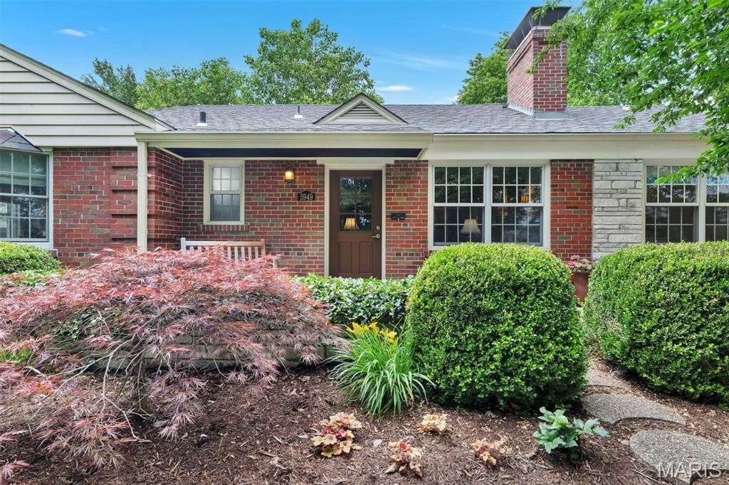 Image 78 of property listing at 5949 Highfield Road, St Louis, MO 63109