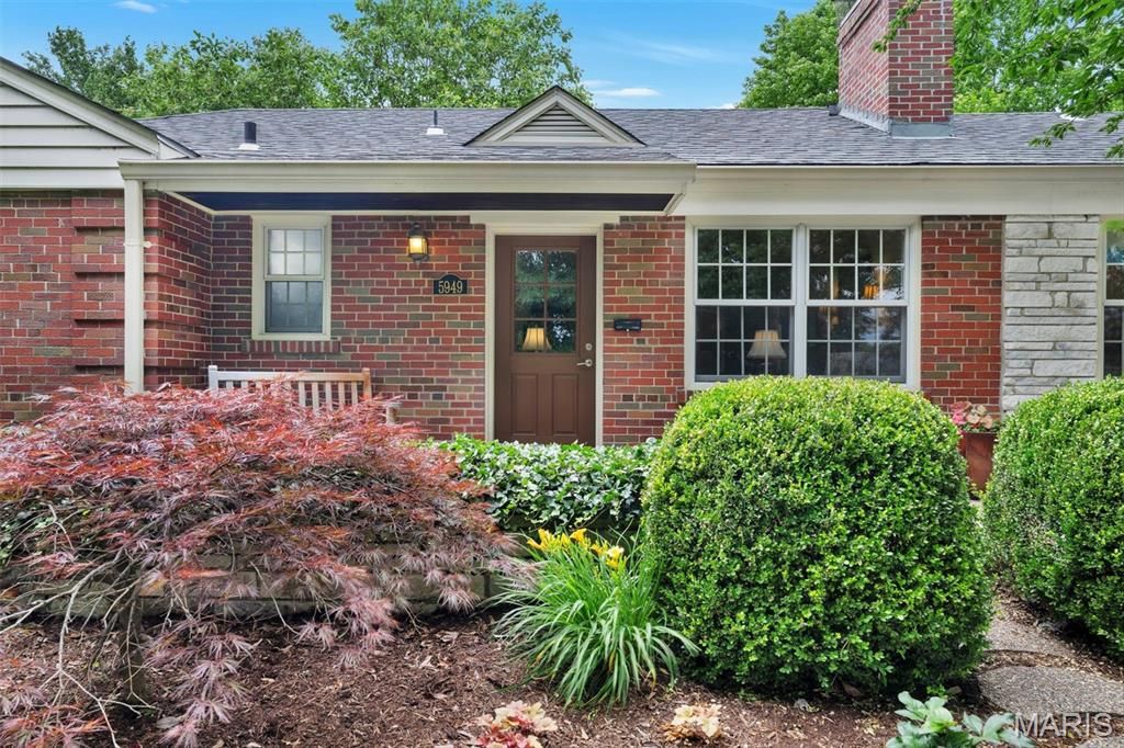Image 79 of property listing at 5949 Highfield Road, St Louis, MO 63109