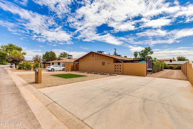 4819 E Cambridge Avenue Apt 1, Phoenix, AZ 85008