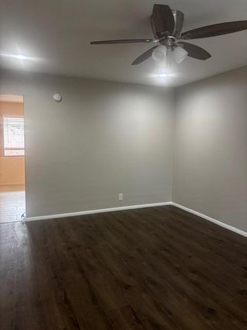 4819 E Cambridge Avenue Apt 1, Phoenix, AZ 85008