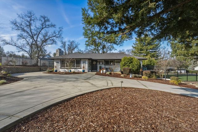 6348 Horseshoe Bar Rd, Loomis, CA 95650