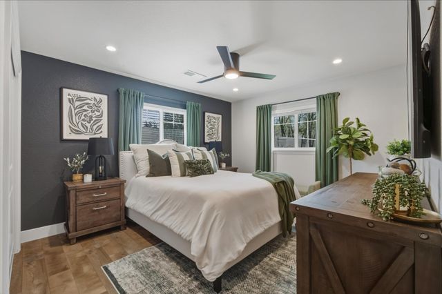 6348 Horseshoe Bar Rd, Loomis, CA 95650