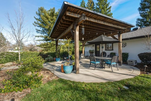 6348 Horseshoe Bar Rd, Loomis, CA 95650