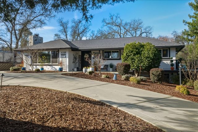 6348 Horseshoe Bar Rd, Loomis, CA 95650