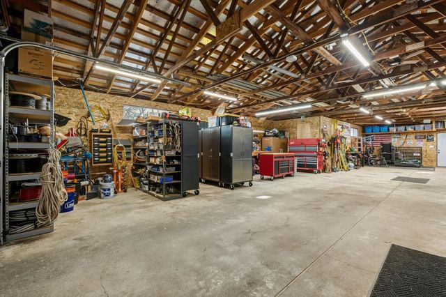 6348 Horseshoe Bar Rd, Loomis, CA 95650