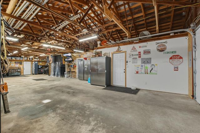 6348 Horseshoe Bar Rd, Loomis, CA 95650