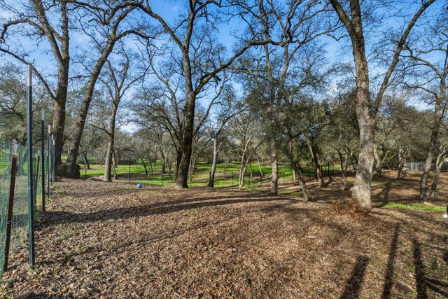 6348 Horseshoe Bar Rd, Loomis, CA 95650