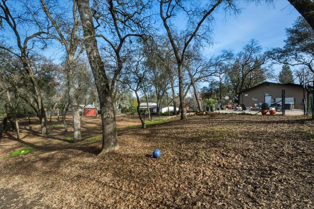 6348 Horseshoe Bar Rd, Loomis, CA 95650