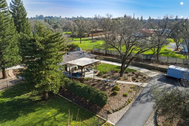 6348 Horseshoe Bar Rd, Loomis, CA 95650