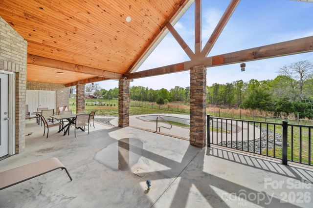 48155 Ingram Road, New London, NC 28127
