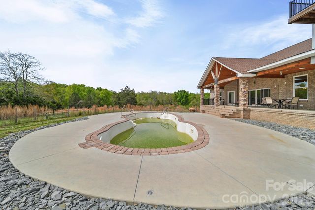 48155 Ingram Road, New London, NC 28127