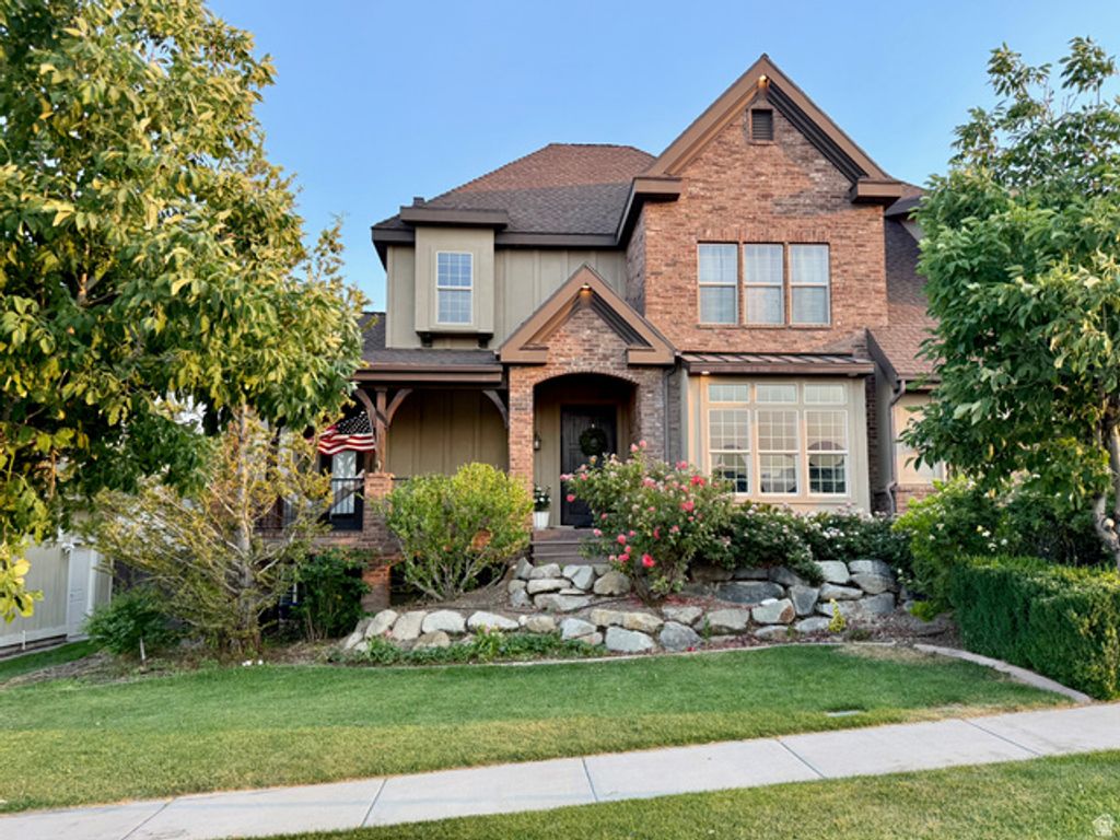 4929 N RAVENCREST LN, Lehi, UT 84048