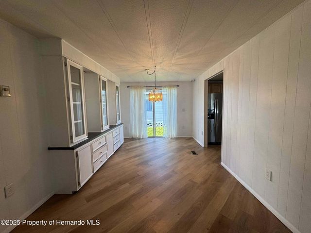 22 Hamilton Avenue, Palm Harbor, FL 34684