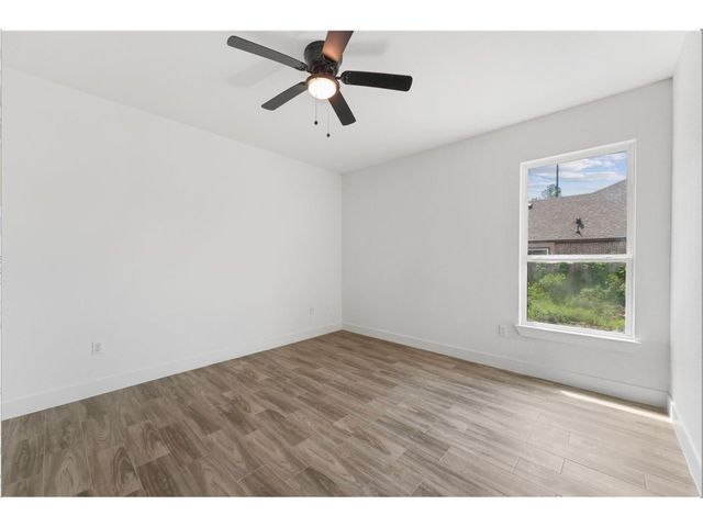 679 Road 66111, Dayton, TX 77535