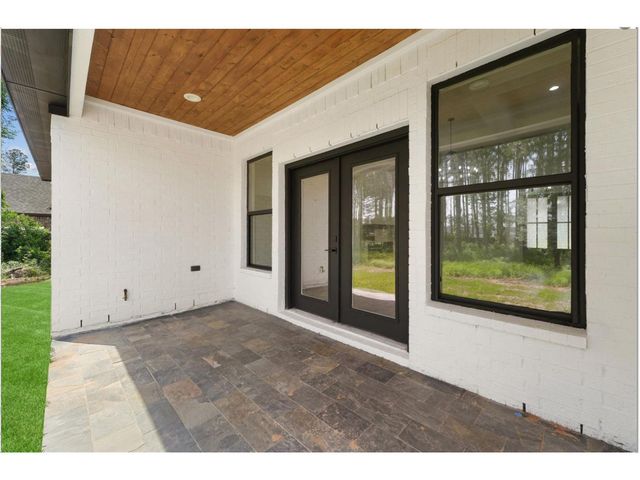 679 Road 66111, Dayton, TX 77535