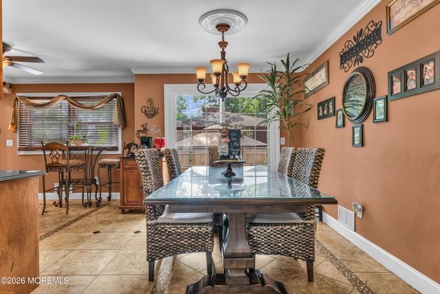 35 Dugan Lane, Toms River, NJ 08755