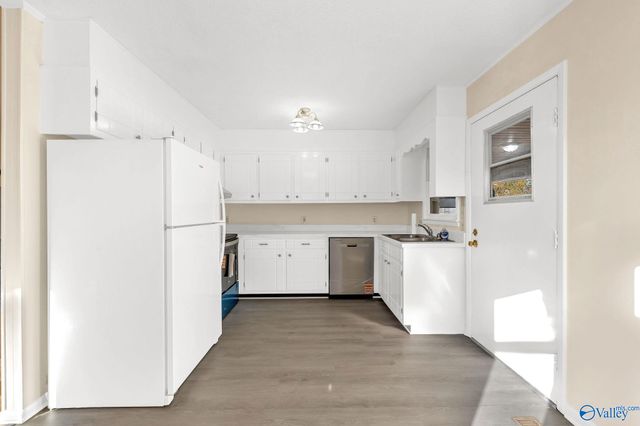 551 Reed Road, Guntersville, AL 35976