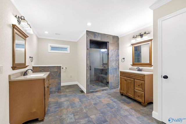 551 Reed Road, Guntersville, AL 35976