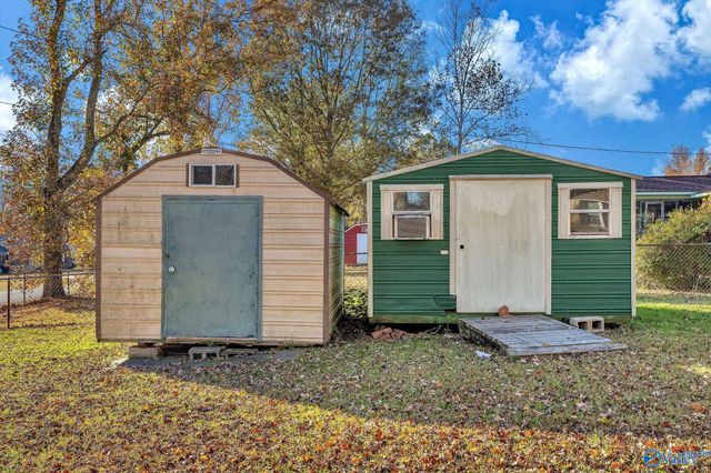 551 Reed Road, Guntersville, AL 35976