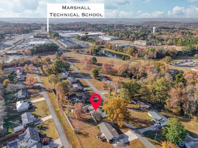 551 Reed Road, Guntersville, AL 35976