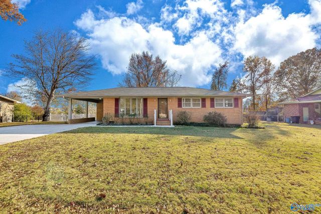 551 Reed Road, Guntersville, AL 35976