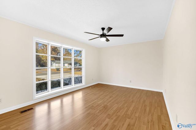 551 Reed Road, Guntersville, AL 35976