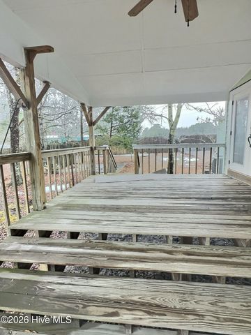 206 Holden Road, Holly Ridge, NC 28445