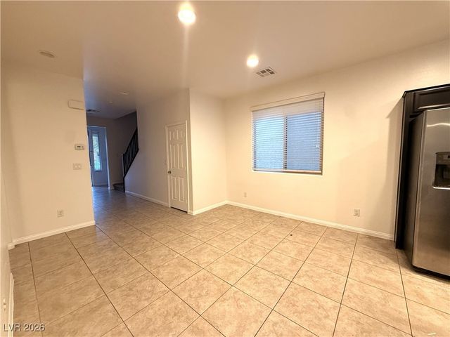 123 Volans Avenue, Las Vegas, NV 89183