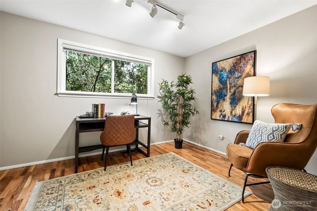 25845 SE 152 Street, Issaquah, WA 98027