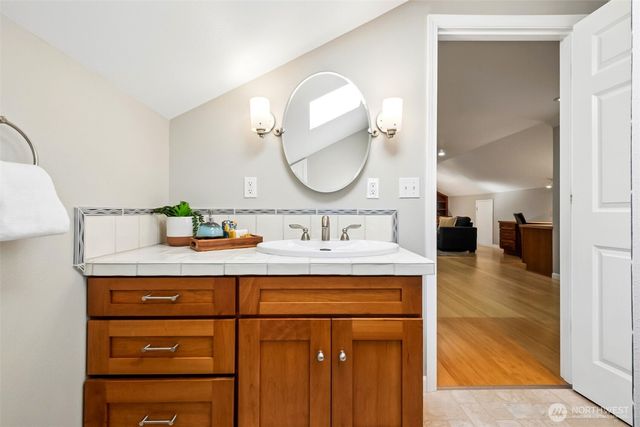 25845 SE 152 Street, Issaquah, WA 98027