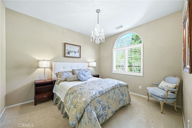 10 Boulder Ridge Court, Azusa, CA 91702