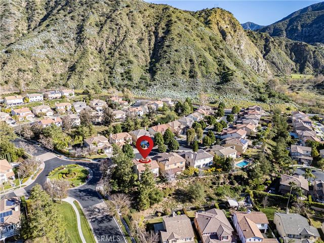 10 Boulder Ridge Court, Azusa, CA 91702