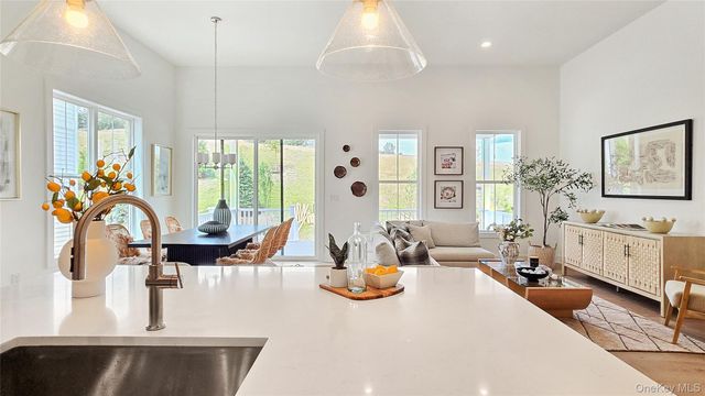 2060 Summit Loop 65, Carmel, NY 10512