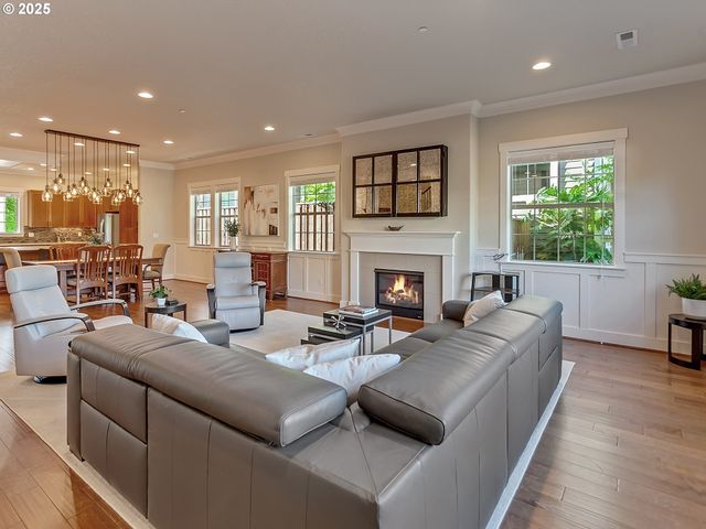 28293 Sw BELFAST Ln, Wilsonville, OR 97070