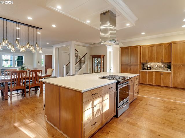 28293 Sw BELFAST Ln, Wilsonville, OR 97070