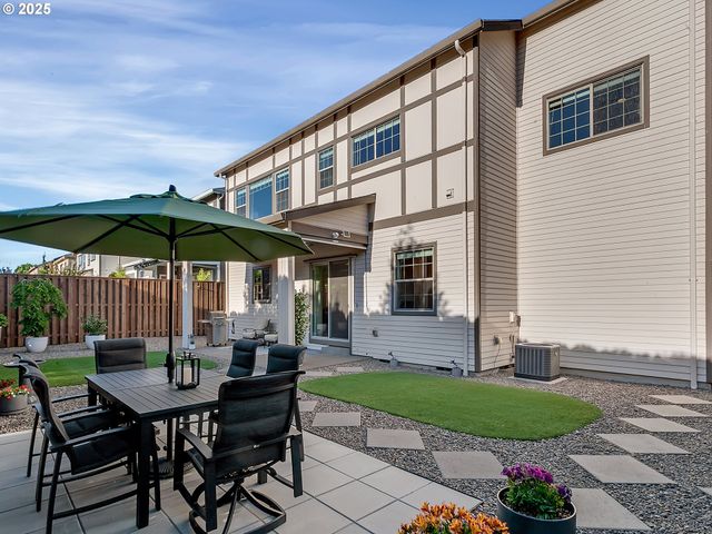 28293 Sw BELFAST Ln, Wilsonville, OR 97070