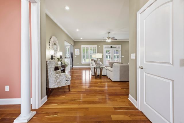 710 Farmbrook Drive, Rocky Face, GA 30740
