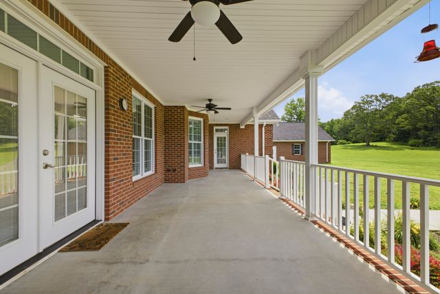 710 Farmbrook Drive, Rocky Face, GA 30740