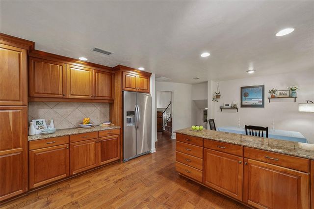 6015 SW 36TH WAY, Gainesville, FL 32608