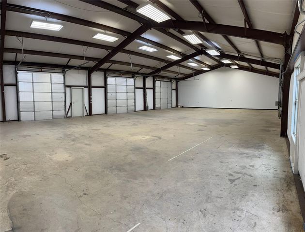 1034 Canyon Bend DR C, Dripping Springs, TX 78620