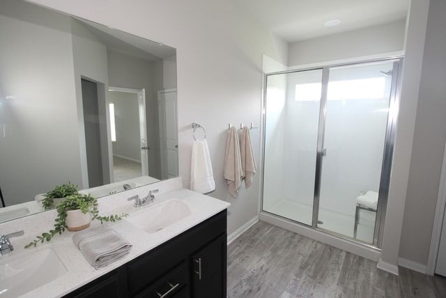 457 Galway Bay LN, Georgetown, TX 78626