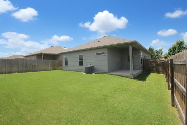 457 Galway Bay LN, Georgetown, TX 78626