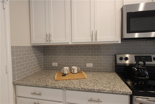 457 Galway Bay LN, Georgetown, TX 78626