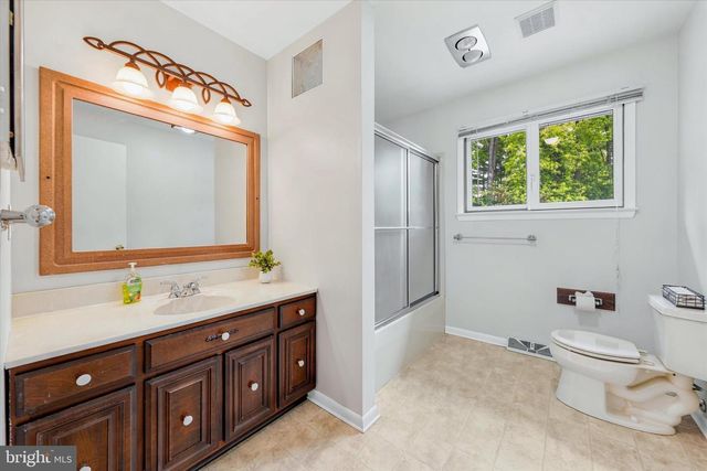 1505 GRAYROCK DR, Wilmington, DE 19803