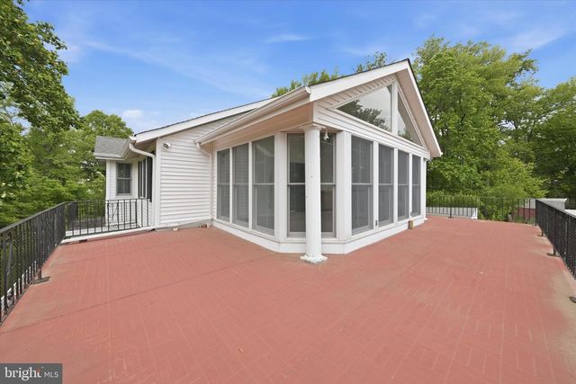 1505 GRAYROCK DR, Wilmington, DE 19803