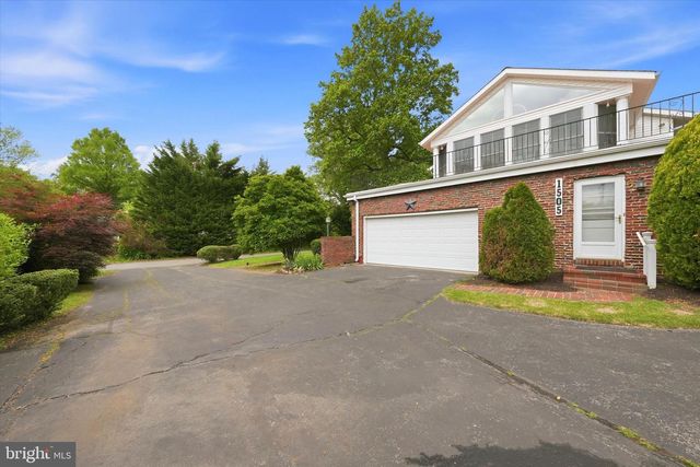 1505 GRAYROCK DR, Wilmington, DE 19803